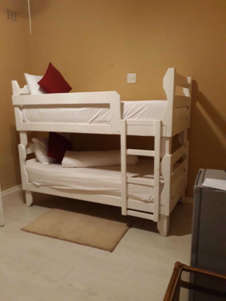 African Dreams Bed And Breakfast East London Eksteriør bilde