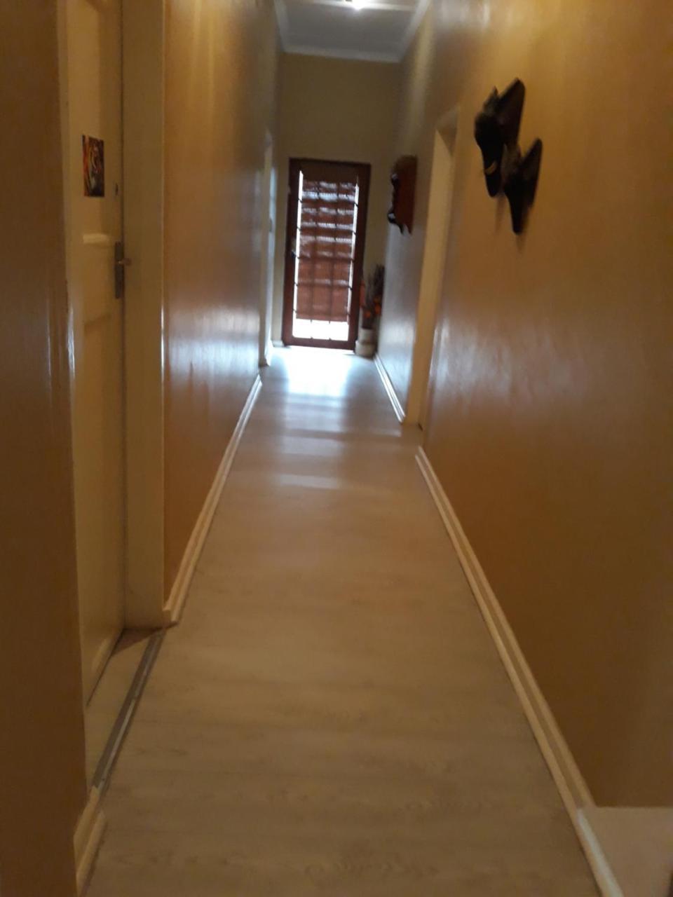 African Dreams Bed And Breakfast East London Eksteriør bilde
